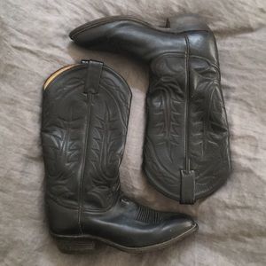 Tony Llama Cowboy Boots